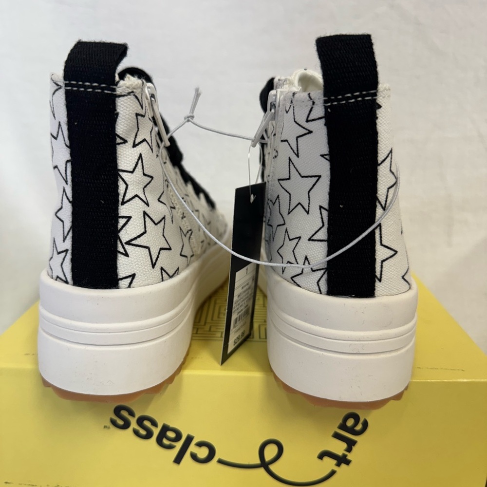 Art Class Kids Blakely High-Top Side Zip Fashion Sneakers White Stars - Size 1 - Picture 4 of 10